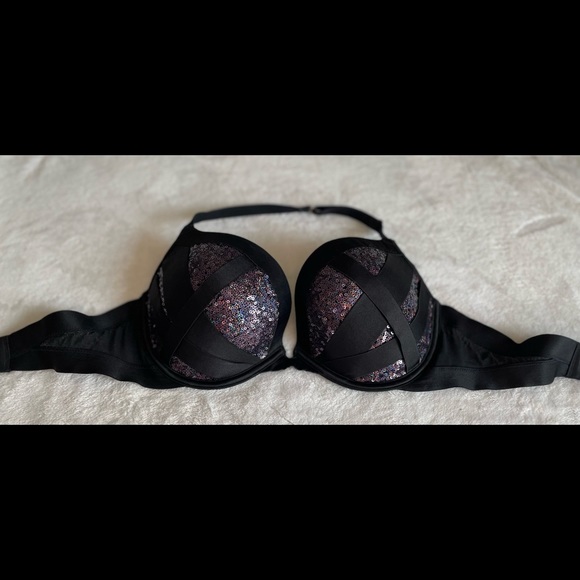 Victoria’s Secret 2014 Fashion Show Very Sexy Sequin Push-up Halter Bra - Picture 8 of 13